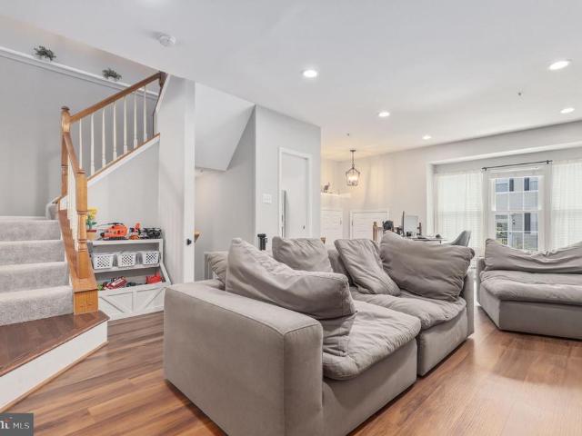 18639 Clovercrest Circle