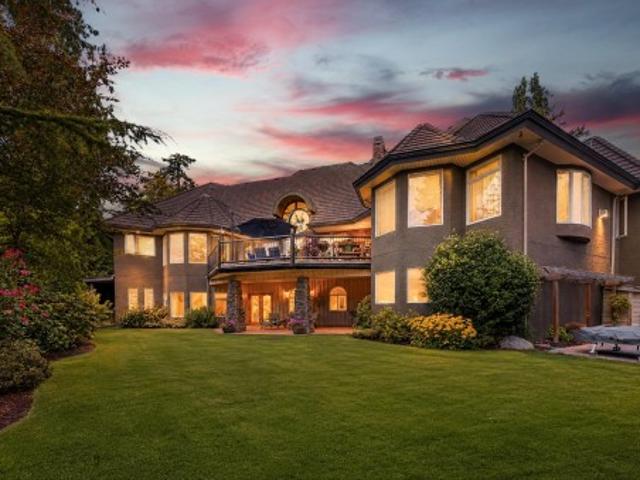 1863 A Avenue, Surrey, BC, V3S 8L5 house for sale | Listing ID R3160 | Royal LePage