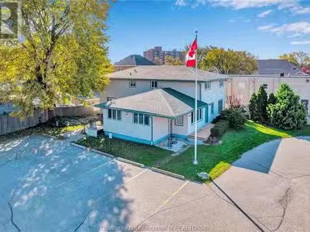 186 196 Grand Avenue West, Chatham, ON, N7L 1C1 commercial f.
