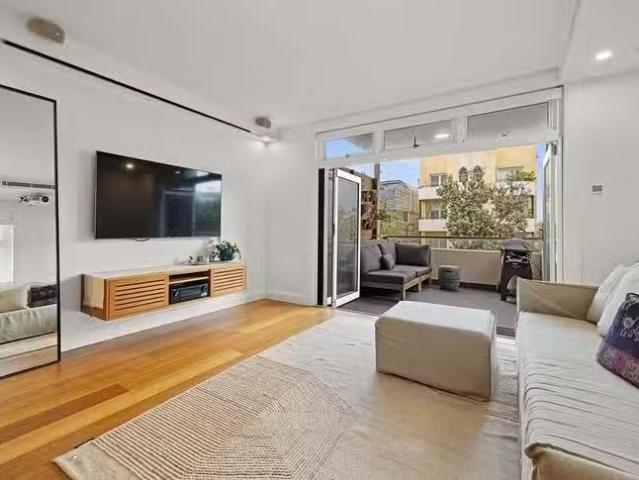 1/86 Brighton Boulevard, North Bondi, NSW 2026