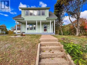 House for sale in Lunenburg - Office room