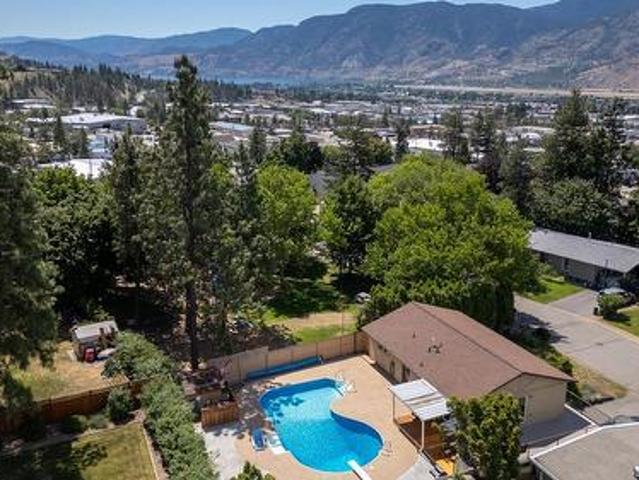 186 Dunant Crescent, Penticton, BC, V2A 3G2 house for sale | Listing ID 10389 | Royal LePage