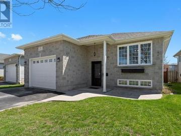 186 Kildare Avenue, Loyalist Amherstview, ON, K7N 0A4 house for sale | Listing ID X13485 | Royal LePage