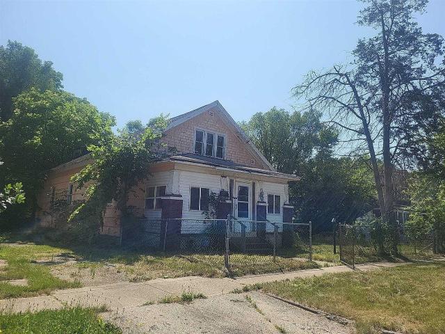 186 Howland Street