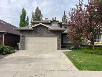 186 Mt Assiniboine Circle Se, Calgary, AB, T2Z 2N6 house for sale | Listing ID A2310 | Royal LePage