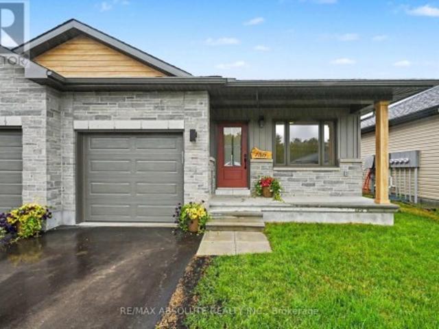 186 Seabert Drive, Arnprior, ON, K7S 0H9 house for sale | Listing ID X13750 | Royal LePage