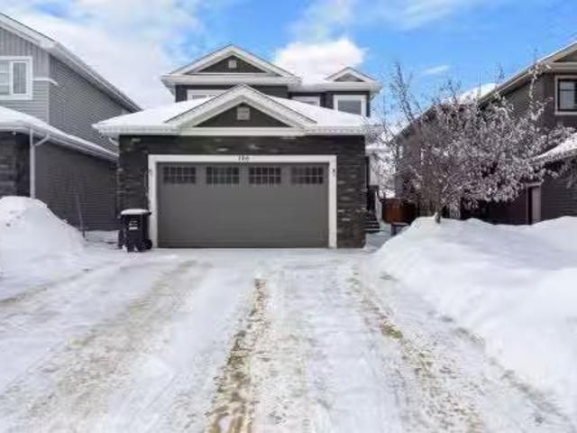 186 Prospect Drive, Fort Mcmurray, AB, T9K 0W7 house for sal.