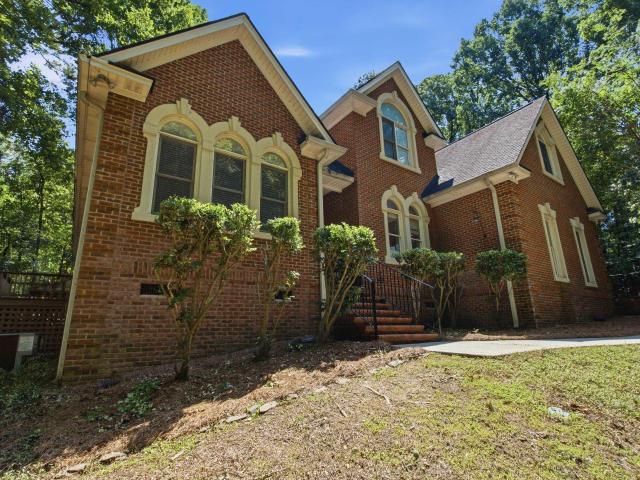 186 Royal Oaks Lane