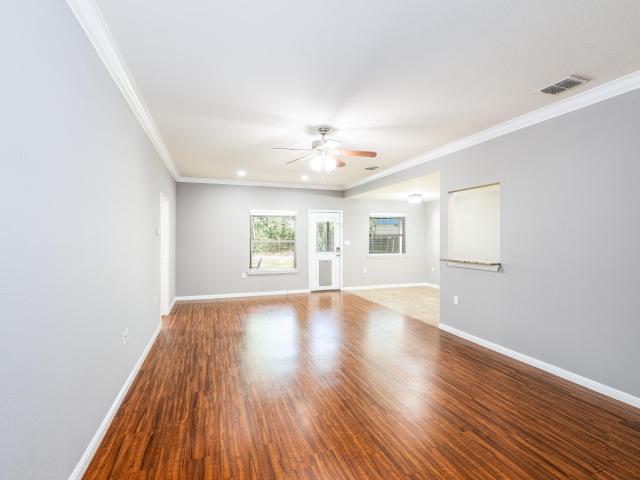 186 Talon Dr