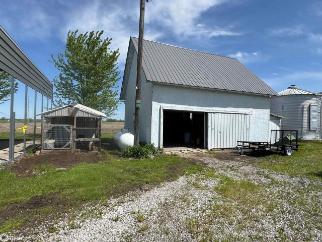 18745 Highway J46