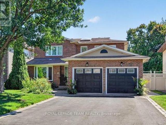 1877 Montereau Avenue, Ottawa, ON, K1C 5X4 house for sale | Listing ID X13818 | Royal LePage