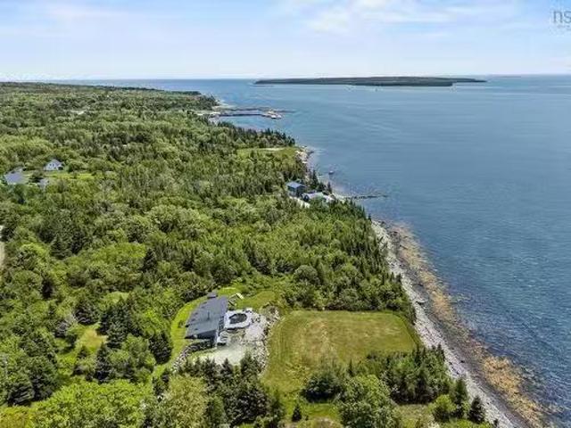 1878 Sandy Point Road, Sandy Point, NS, B0T 1W0 house for sa.
