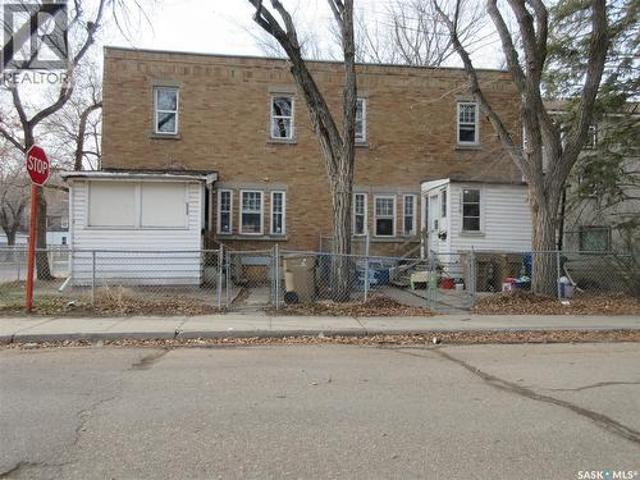 1878 1 Ottawa Street, Regina, SK, S4P 1P4 house for sale | Listing ID SK024102 | Royal LePage