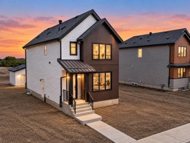 18707 Street Nw, Edmonton, AB, T6V 0P2 house for sale | Listing ID E4508 | Royal LePage