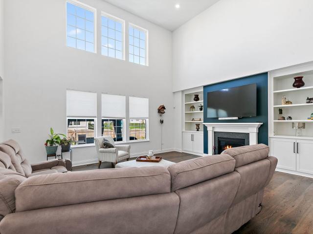 1870 Chandolin Lane