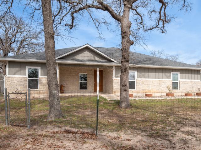 187 Champions Blvd, La Vernia, TX 78121 | MLS #1942