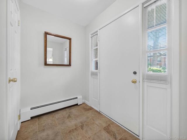 187 Doxbury Lane