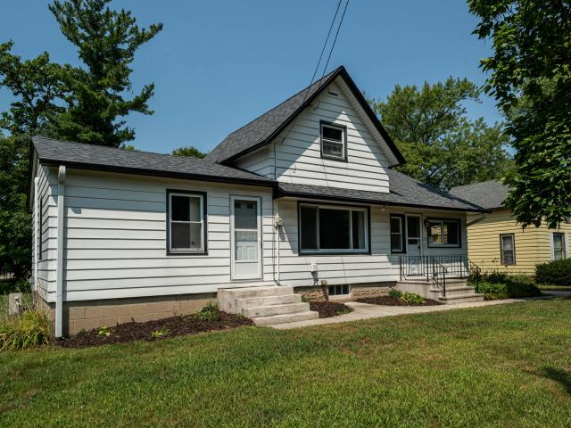 187 S Main St