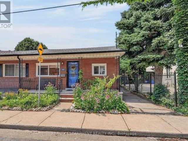 187 Ray Street N, Hamilton, ON, L8R 2Y3 house for sale | Listing ID X13616 | Royal LePage