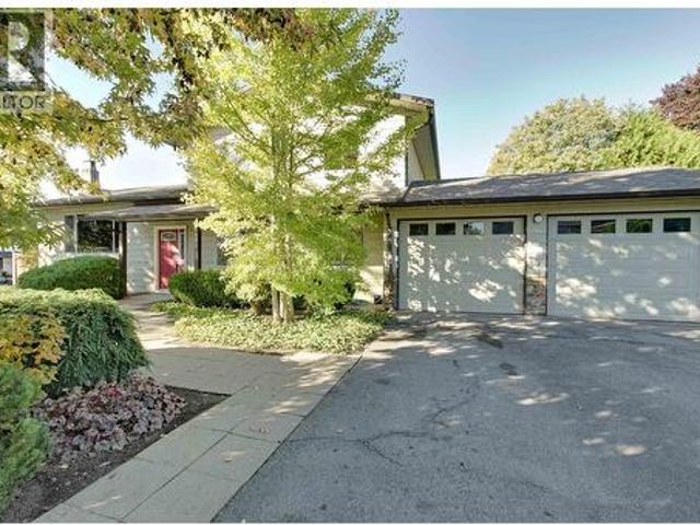 18843 Avenue, Pitt Meadows, BC, V3Y 1W5 Luxury House for sale | Listing ID R3149 | Royal LePage Carriage Trade Luxury Properties
