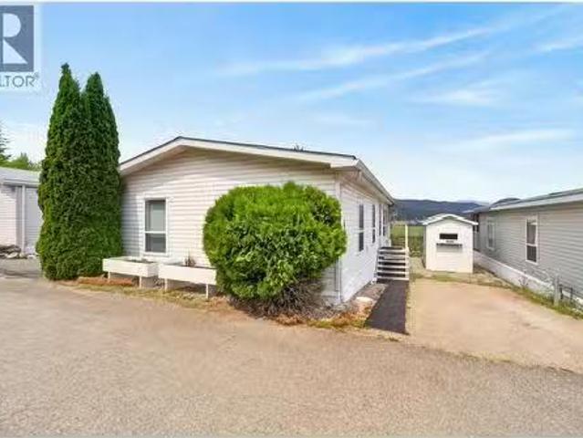1885 Tappen Notch Hill Road Unit# 32, Tappen, BC, V0E 2X3 ho.