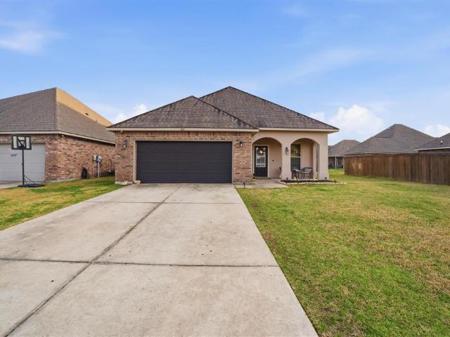 1887 Poeyfarre Dr, Lake Charles, LA 70611 | MLS #SWL26000