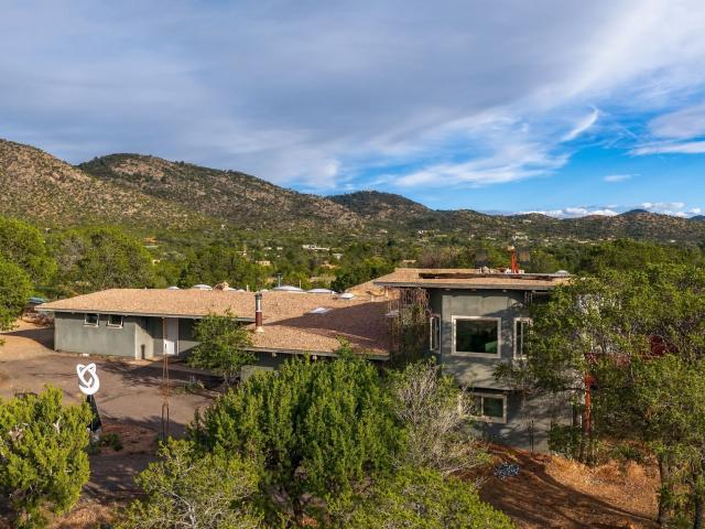 1889 Conejo Dr
