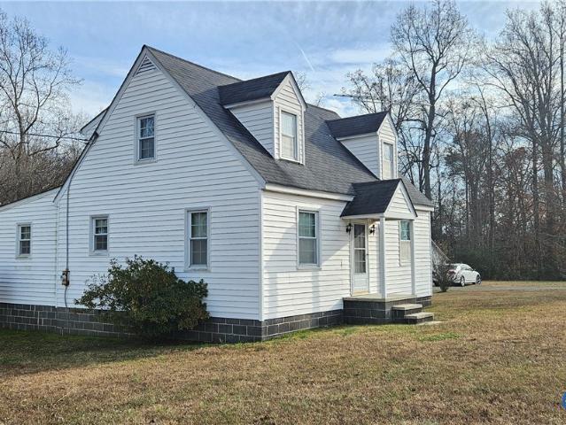 1889 Richmond Hwy, Tappahannock, VA 22560 | MLS #2617