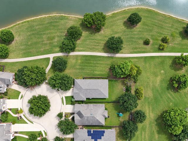 18803 Cove Mill Lane