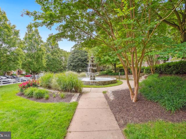 18801 Sparkling Water Drive # 8/T 2
