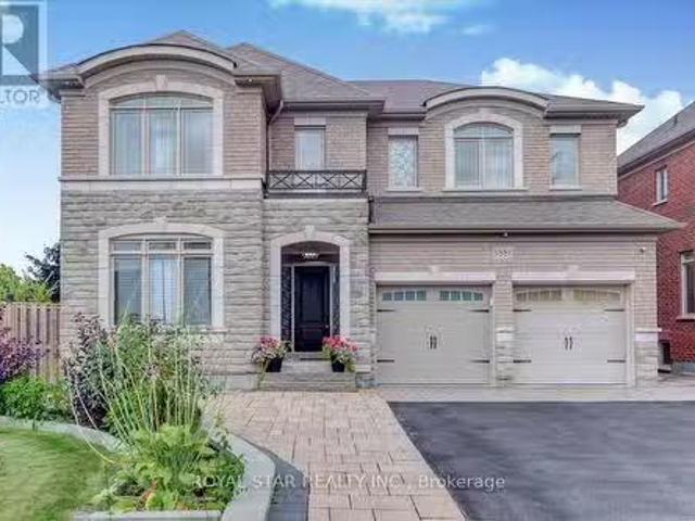 1881 Pine Grove Avenue, Pickering, ON, L1V 1K7 house for sal.