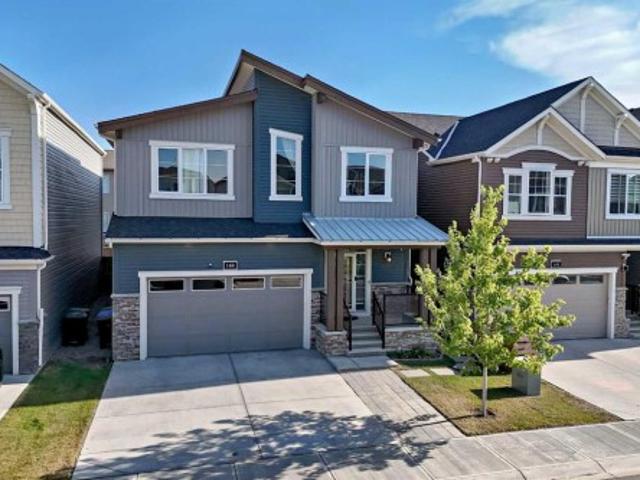 188 Carrington Crescent Nw, Calgary, AB, T3P 1R1 house for sale | Listing ID A2348 | Royal LePage