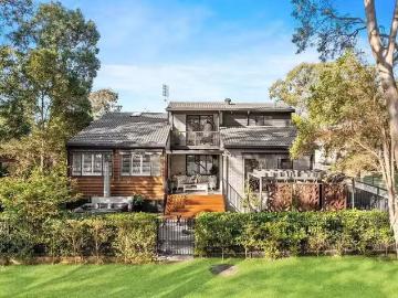 Tuggerah Lake, Jilliby, Wyong Region, Snapper Island