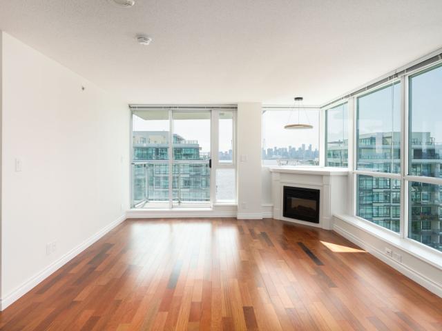 188 E Esplanade 12th Floor, North Vancouver | Birds Nest Properties