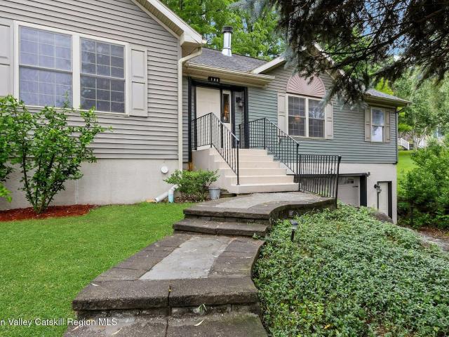 188 Hoyt Street