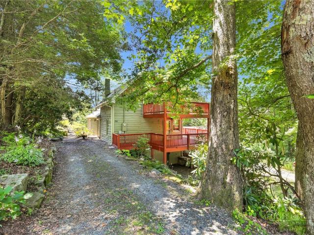 188 Holly Lane