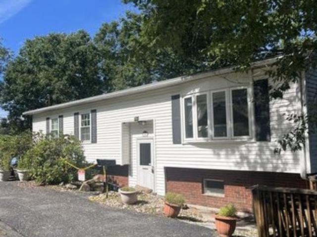 188 Yard St, Nesquehoning, PA 18240