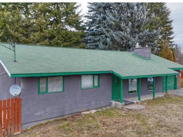 1895 Columbia Gardens Road, Fruitvale, BC, V0G 1L0 house for sale | Listing ID 10380 | Royal LePage