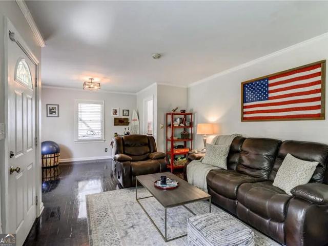 1892 Fairway Circle NE
