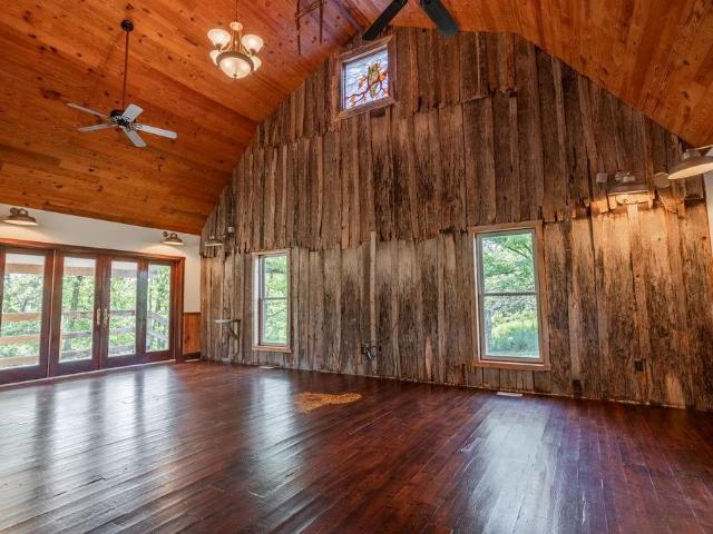 18933 S 2700th Rd, El Dorado Springs, MO 64744 | MLS #2568