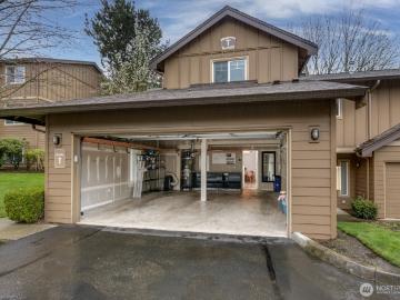 18930 Bothell Everett Hwy, Unit T101, Bothell, WA 98012 | MLS #2526