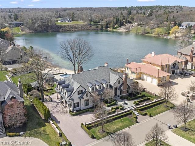 18939 Bella Vista Court