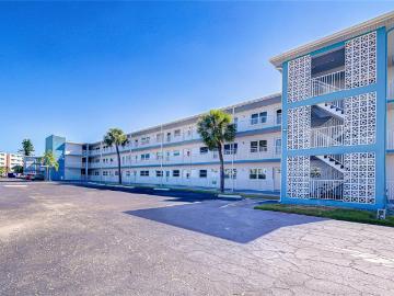 1893 Shore Dr S, Unit 206, South Pasadena, FL 33707 | MLS #U8255