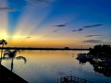 1893 Shore Dr S, Unit 209, South Pasadena, FL 33707 | MLS #TB8410