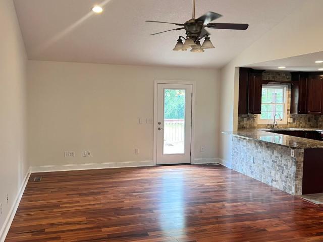 189 County Road 704