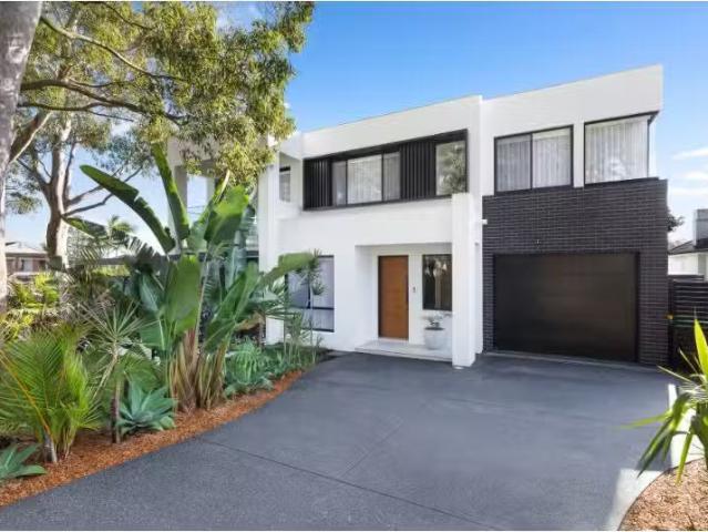 189 Burraneer Bay Road, Caringbah South Townhouse for rent Li.