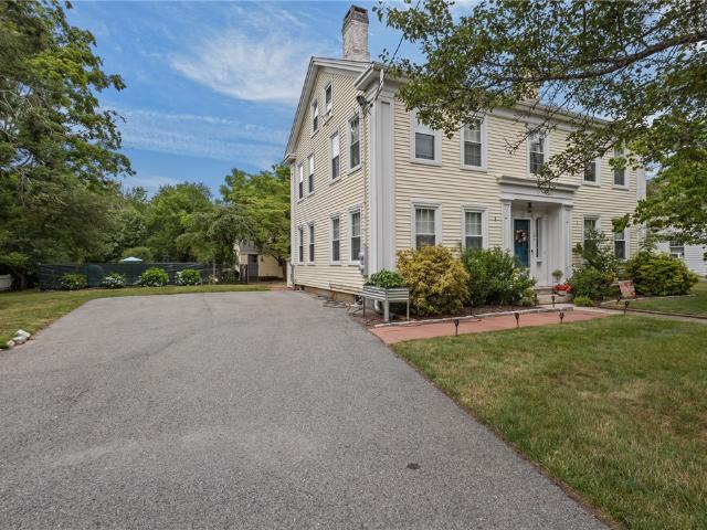 189 Danielson Pike