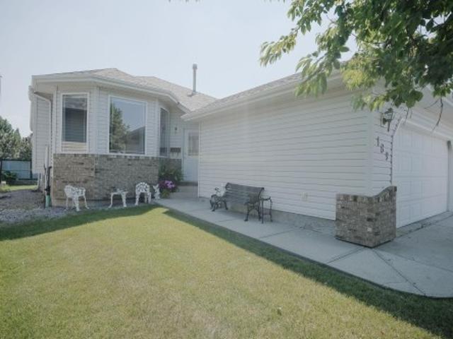 189 Forrest Drive, Sherwood Park, AB, T8A 6A9 house for sale | Listing ID E4499 | Royal LePage