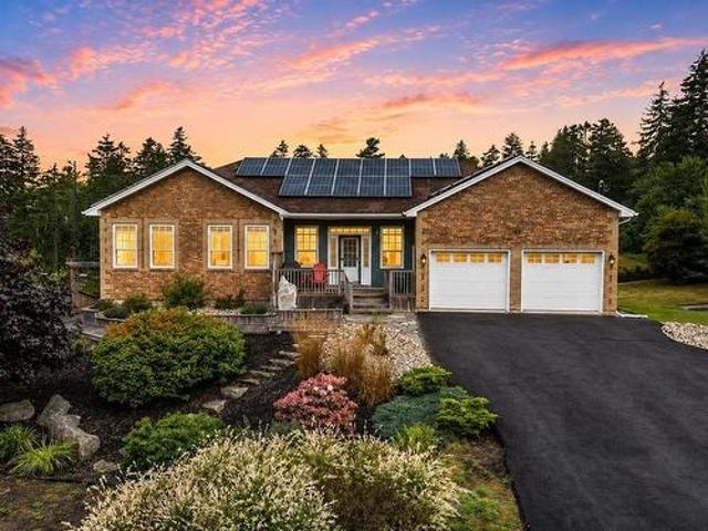 189 Oceanstone Drive, Upper Tantallon, NS, B3Z 0A7 house for sale | Listing ID 202621 | Royal LePage