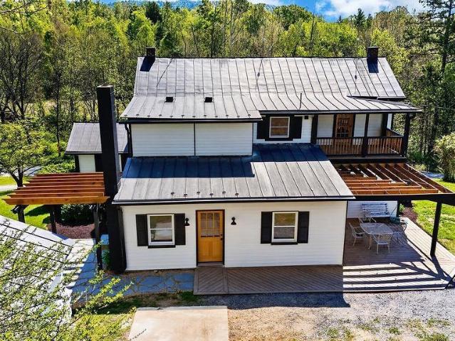 189 Old Roseland Rd